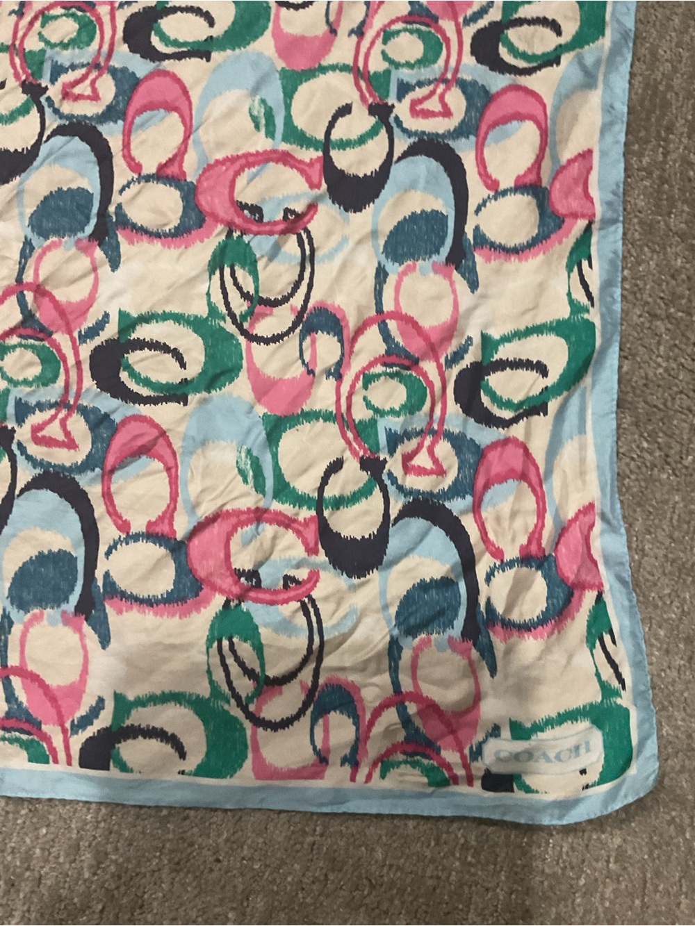 Coach Scarf - Picture 2 of 3